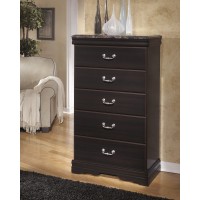Esmarelda - Chest